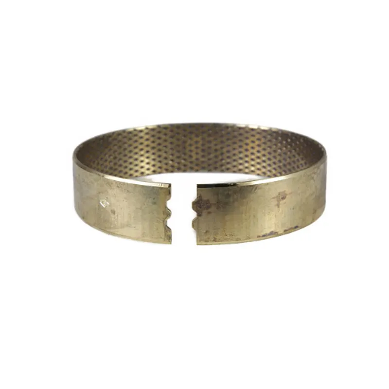 Peça código OEM 821168 — Casquilho dividido - 129 mm DE x 125 mm DI x 30 mm C